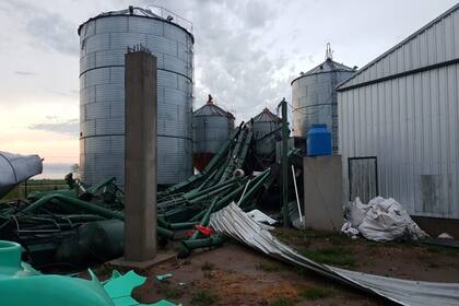 La tormenta se desató en la madrugada y dejó importantes pérdidas