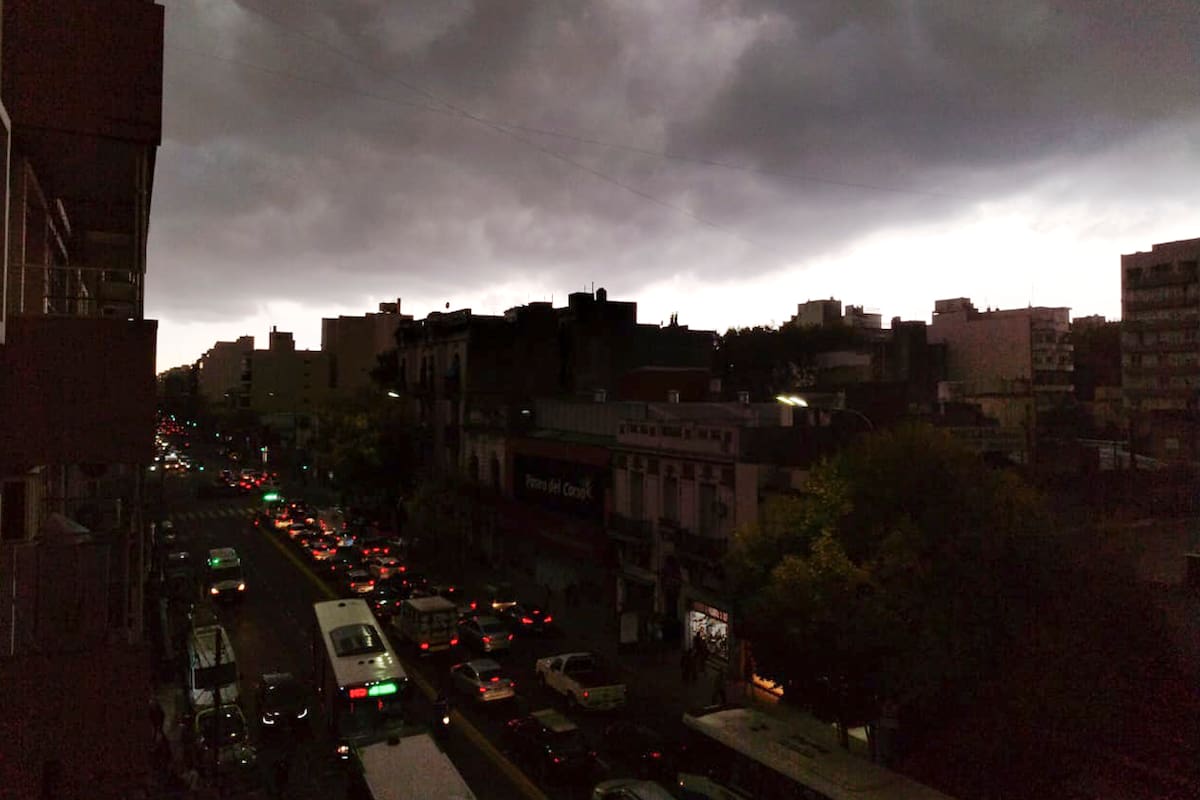 La tormenta sobre la ciudad