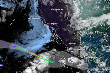 La tormenta tropical Gil se intensifica rápidamente en el Pacífico oriental, con vientos sostenidos de 102 km/h, y se espera que alcance categoría de huracán este viernes, aunque sin amenaza directa para zonas pobladas según el NHC