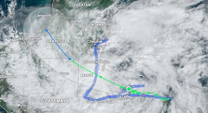 La tormenta tropical Sara avanza por el mar Caribe en dirección a Belice y el estado mexicano de Quintana Roo