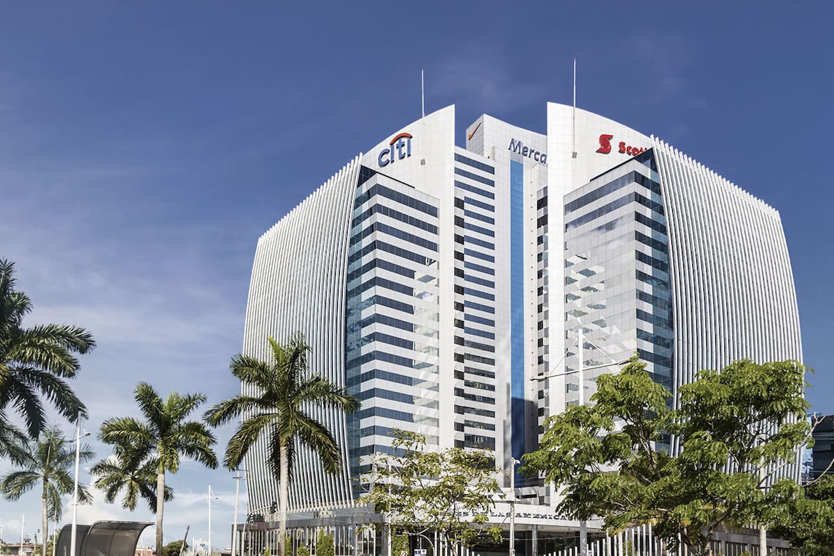 La Torre de las Américas, donde tiene sede el grupo Harari