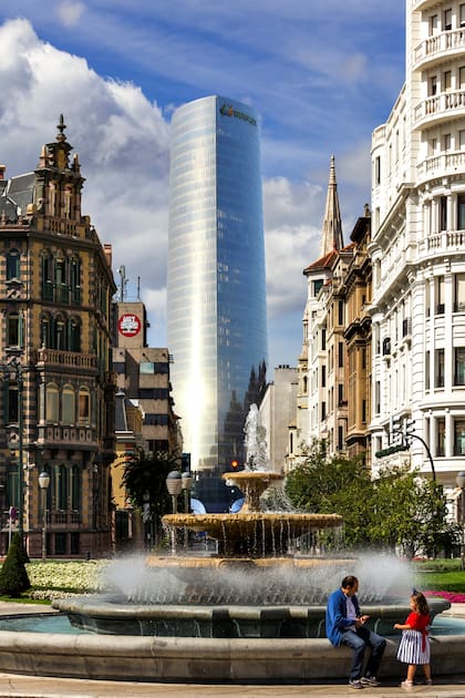 La Torre Iberdrola, en Bilbao, España