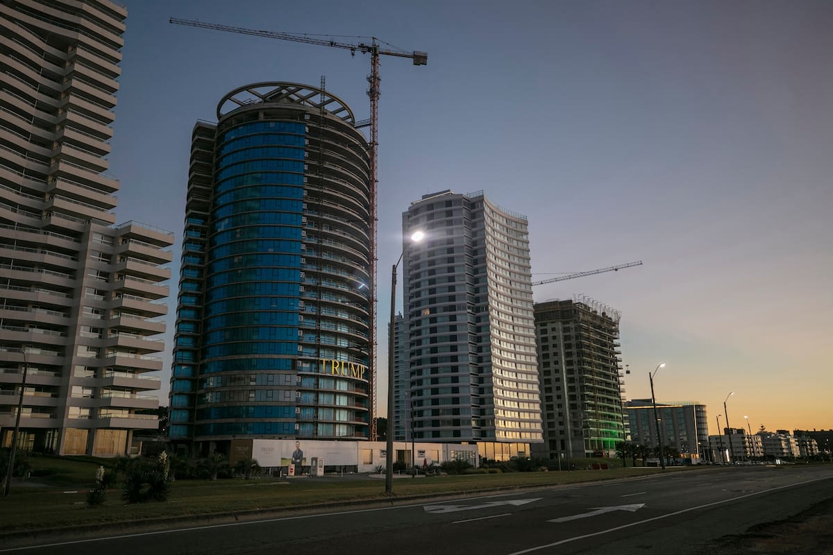 La Torre Trump en Punta del Este todavía sigue a medio construir
