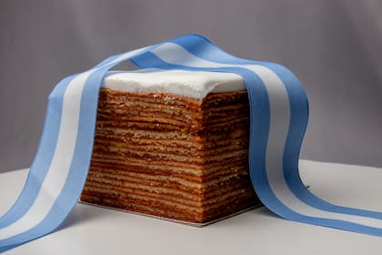La Torta Argentina fue creada a fines del siglo XIX para celebrar el 25 de Mayo de 1810