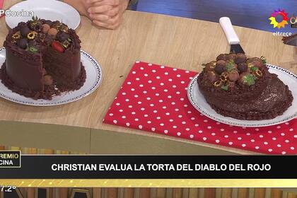 La torta de Matías fue muy criticada por todo el jurado por su tamaño pero también por la ganache de chocolate cortada.