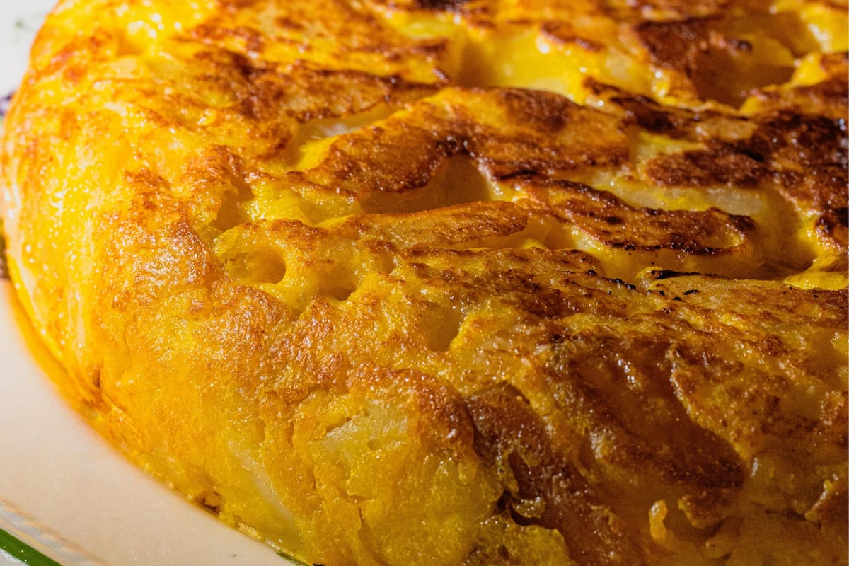 La tortilla de papas está entre las comidas favoritas de los argentinos