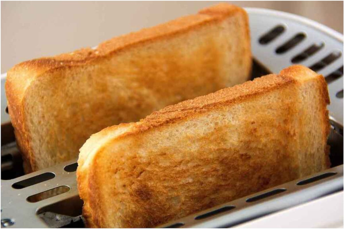 La tostadora debería limpiarse con cuidado y mantenerse fuera del alcance de agua y niños
