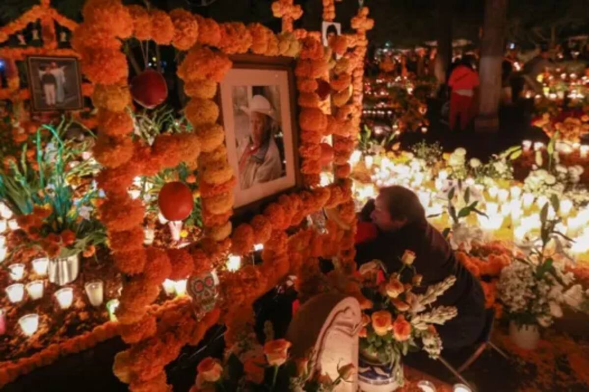 La tradición del Día de Muertos procede de los tiempos prehispánicos y se ha preservado hasta la actualidad