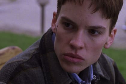 La transformación de Hillary Swank para protagonizar Los muchachos no lloran