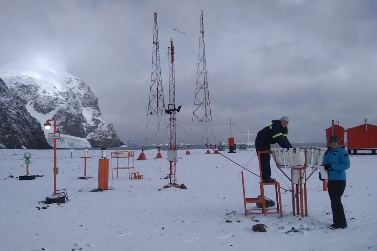 La transformación implica automatizar el proceso de observación meteorológica