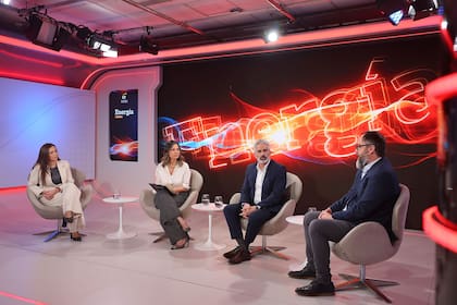 La transición energética lleva al debate sobre cómo se genera la expansión, infraestructura y planificación del sector
