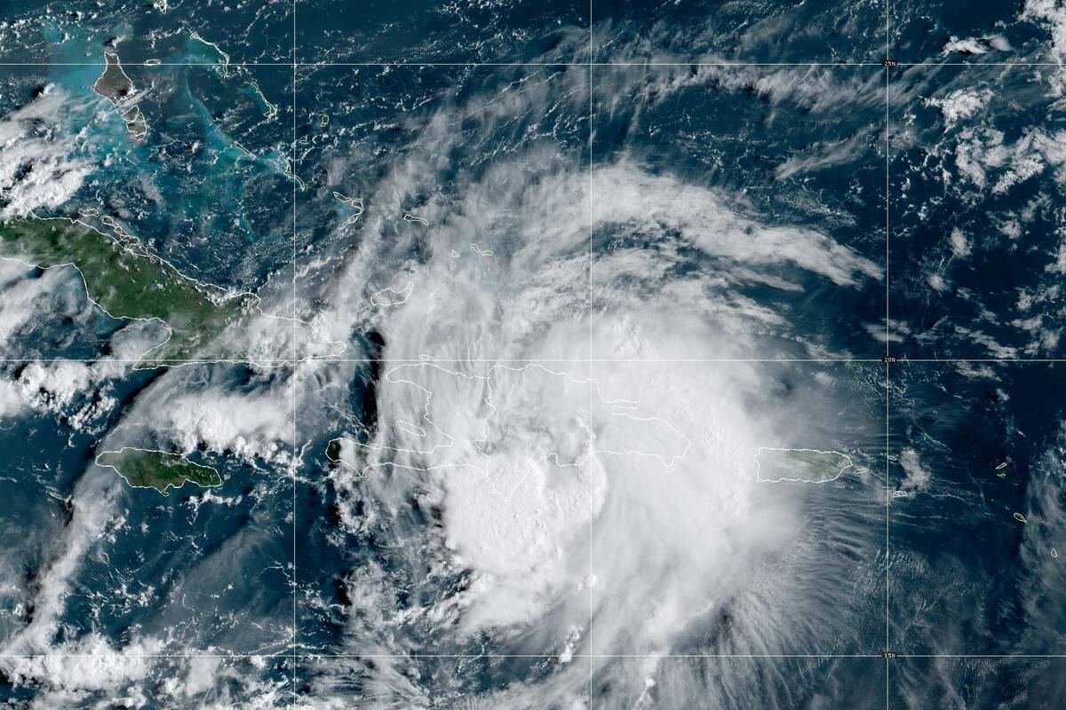 La trayectoria y la posible evolución del fenómeno que transita por el Caribe aún es una incógnita para los expertos