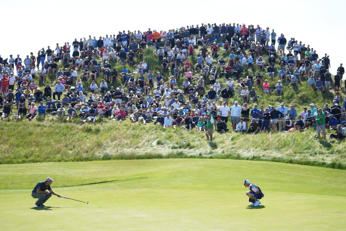 La tribuna natural del hoyo 6 en Royal St. George's, un lugar de ensueño para ver golf