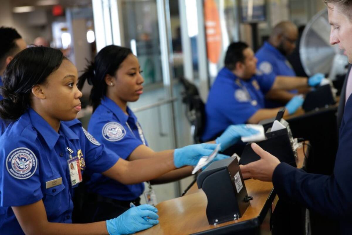 La TSA destacó la importancia de contar con un Real ID al realizar viajes dentro de Estados Unidos y evitar retrasos