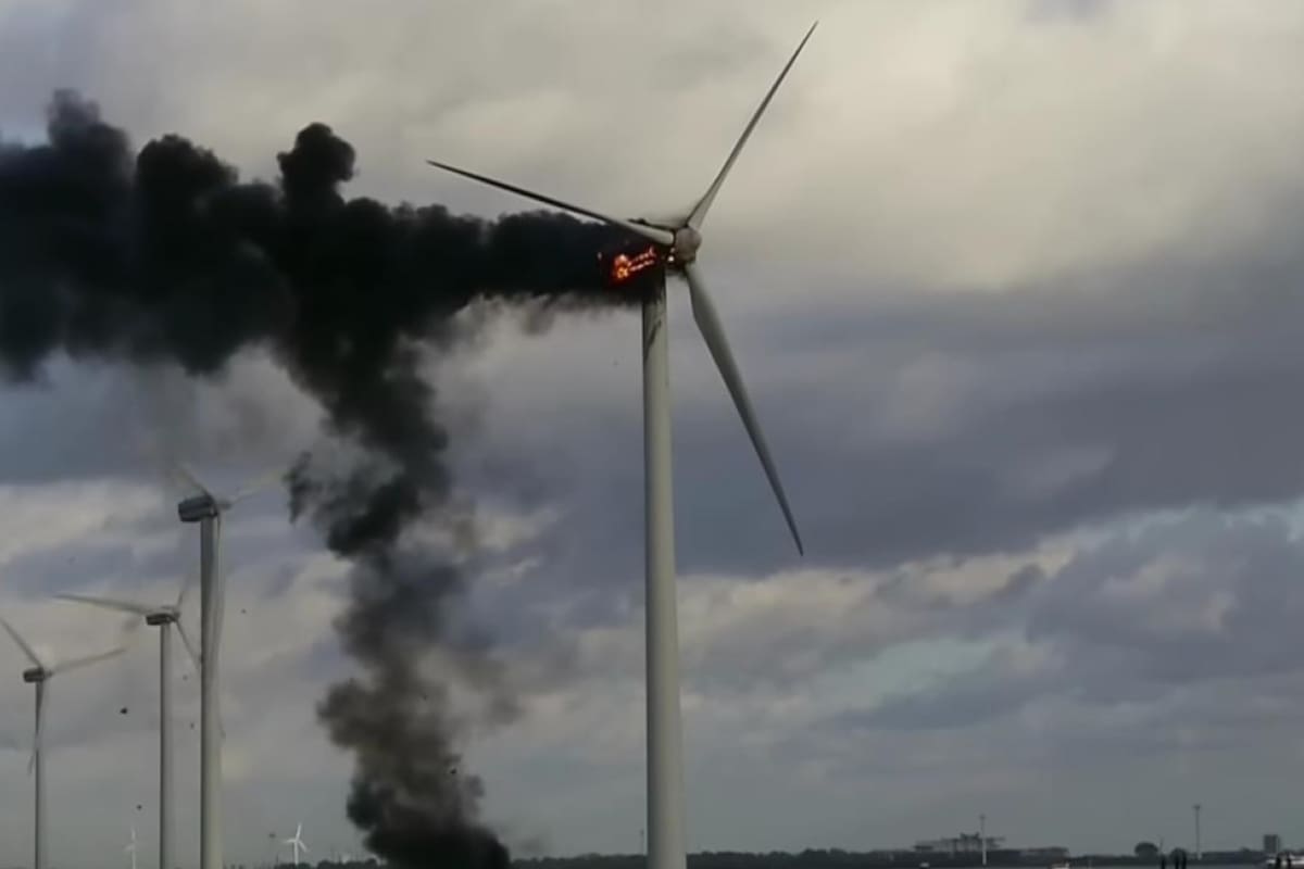 La turbina eólica que se quemó en Países Bajos (Foto: YouTube: Media Tv)