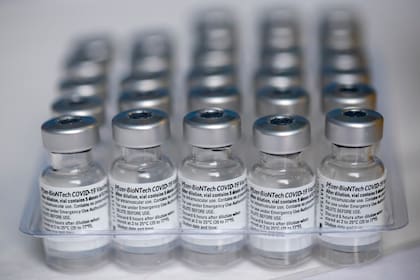 La UE se reservó 1800 millones de dosis de la vacuna de Pfizer para los próximos años