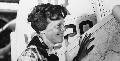 La última comunicación con Amelia Earhart fue el 2 de julio de 1937, justo antes de que desapareciera en el océano