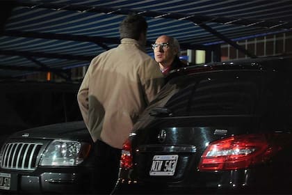 La última foto: Bianchi, en el estacionamiento, al caer la noche del jueves