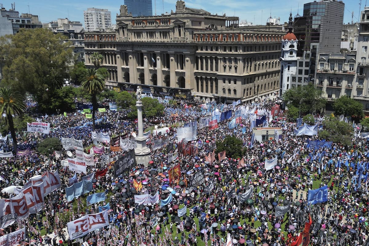 La última marcha de la CGT, frente a los Tribunales: el derecho de libre circulación debe dejar de colisionar con el derecho a manifestarse