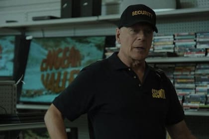 La última película que filmó Bruce Willis antes de su diagnóstico de demencia frontotemporal que arrasa en el primer puesto de Netflix en la Argentina