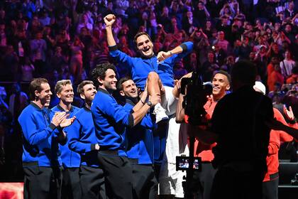 La última postal: Federer disfrutando del homenaje de compañeros y rivales en la Laver Cup