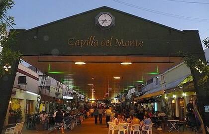 La ultrafamosa calle techa de Capilla del Monte