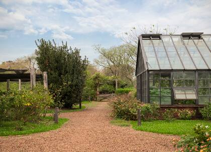 La única parte del campo que se mantuvo productiva es la huerta orgánica, que se abastece al hotel.