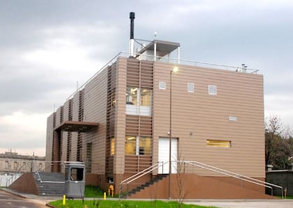 El centro de biocontención en el predio del instituto Malbrán alberga dos laboratorios, uno con nivel de bioseguridad 3 y, otro, de nivel 4, además de más de 85.000 muestras de aislamientos y microorganismos