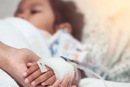 La Unión Europea (UE) considera que una afección forma parte de una enfermedad rara cuando alcanza a menos de 1 individuo por cada 2000