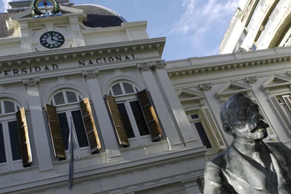 La Universidad de La Plata quiere investigar si la red social Voxed "instigó a cometer" el suicidio de una alumna de 15 años