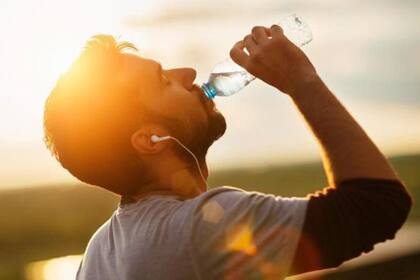 La universidad de Yale y Oxford explicaron que la liberación de hormonas en la actividad física se asemeja a la sensación de ganar de mucho dinero.