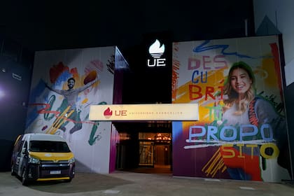 La universidad ofrecerá tres carreras y contará con capacidad para 800 alumnos