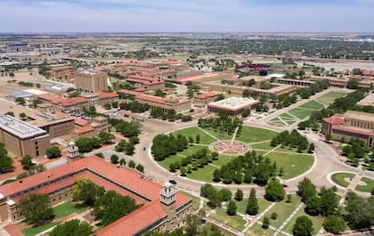 La Universidad posee una red subterránea compleja, que incluye túneles de servicios, laboratorios, tendidos eléctricos y áreas técnicas