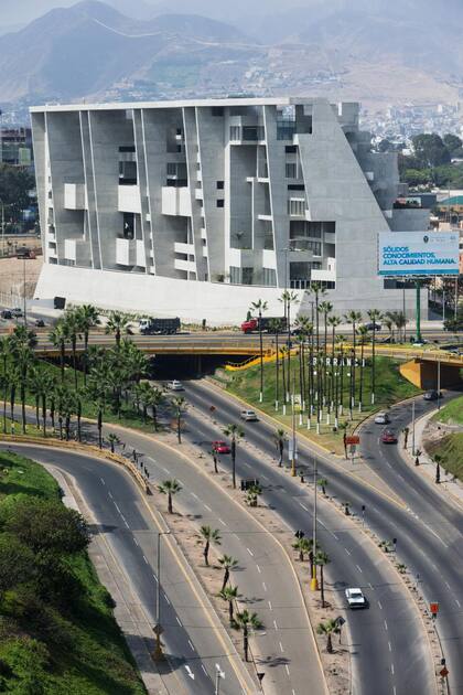 La Universidad Tecnológica de Lima, Perú