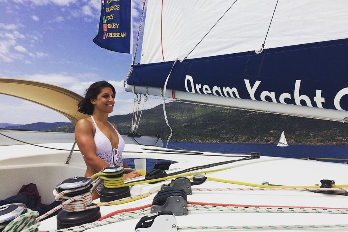 La uruguaya Sofía Deambrosi, primera mujer sudamericana en cruzar el Atlántico a remo