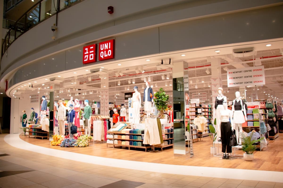 La vacante temporal en Fifth Avenue ofrece una remuneración inicial de US$18,50 por hora