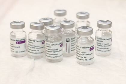 La vacuna de AstraZeneca es 67% efectiva contra la variante delta, con las dos dosis