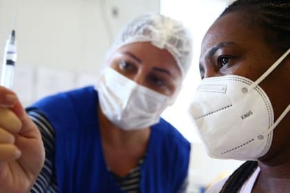 La vacunación aún va demasiado lenta en la región