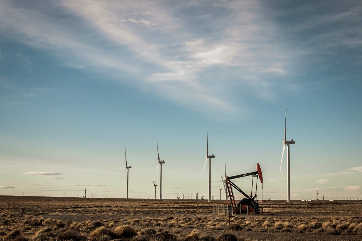 La venta de Manantiales Bher al grupo Pecom marca un punto de inflexión en la producción convencional de petróleo en el país.