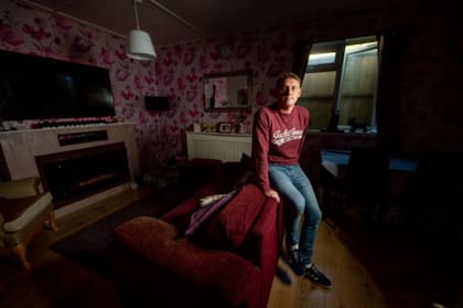 La ventana de la sala de Rob está bloqueada por la nueva cerca