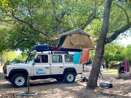 “La verdad es que la vida del camping para nosotros es muy especial. Cuando mis hijos eran muy chicos, veníamos en carpa; después empezamos con la casilla y ahora tenemos un motorhome", dice Gustavo Saenz Buruaga