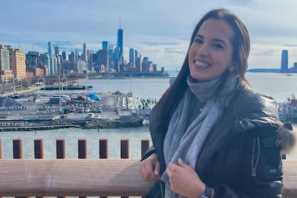La viajera frecuente defendió que ella pagó más por su asiento de categoría premium