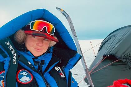 La viajera Sadie Whitelocks relata su viaje por el archipiélago Svalbard, en el Glacial Ártico