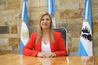 La vicegobernadora suspendida por “inhabilidad moral” mantiene el silencio, pero ejercerá su defensa el próximo miércoles