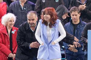 La vicepresidenta Cristina Kirchner durante el acto por los 20 años del comienzo de la presidencia de Néstor Kirchner