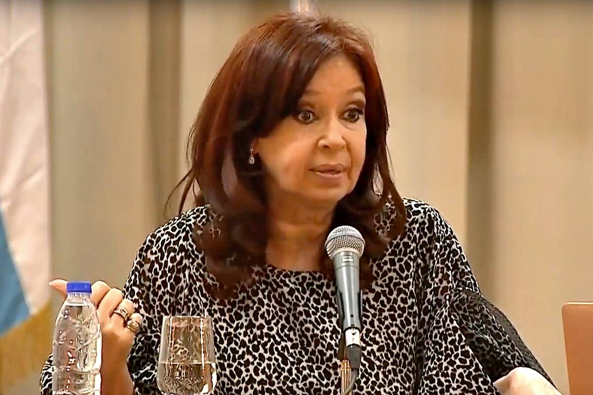 La vicepresidenta criticó el "préstamo ilegal" que el Fondo le otorgó a la administración de Mauricio Macri