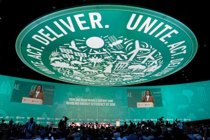La vicepresidenta Kamala Harris habló en la Cumbre del Clima de la ONU COP28 el sábado pasado en Dubai