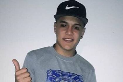 La víctima se negó a entregar sus pertenencias y recibió un disparo en las costillas