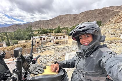 La víctima suele compartir imágenes de sus viajes en redes sociales.