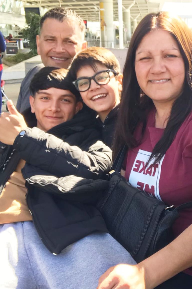 "La vida no cabe en cinco valijas, pero vamos por nuestro sueño”